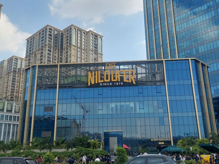 The birthplace of Osmania biscuits: best places to visit Hyderabad